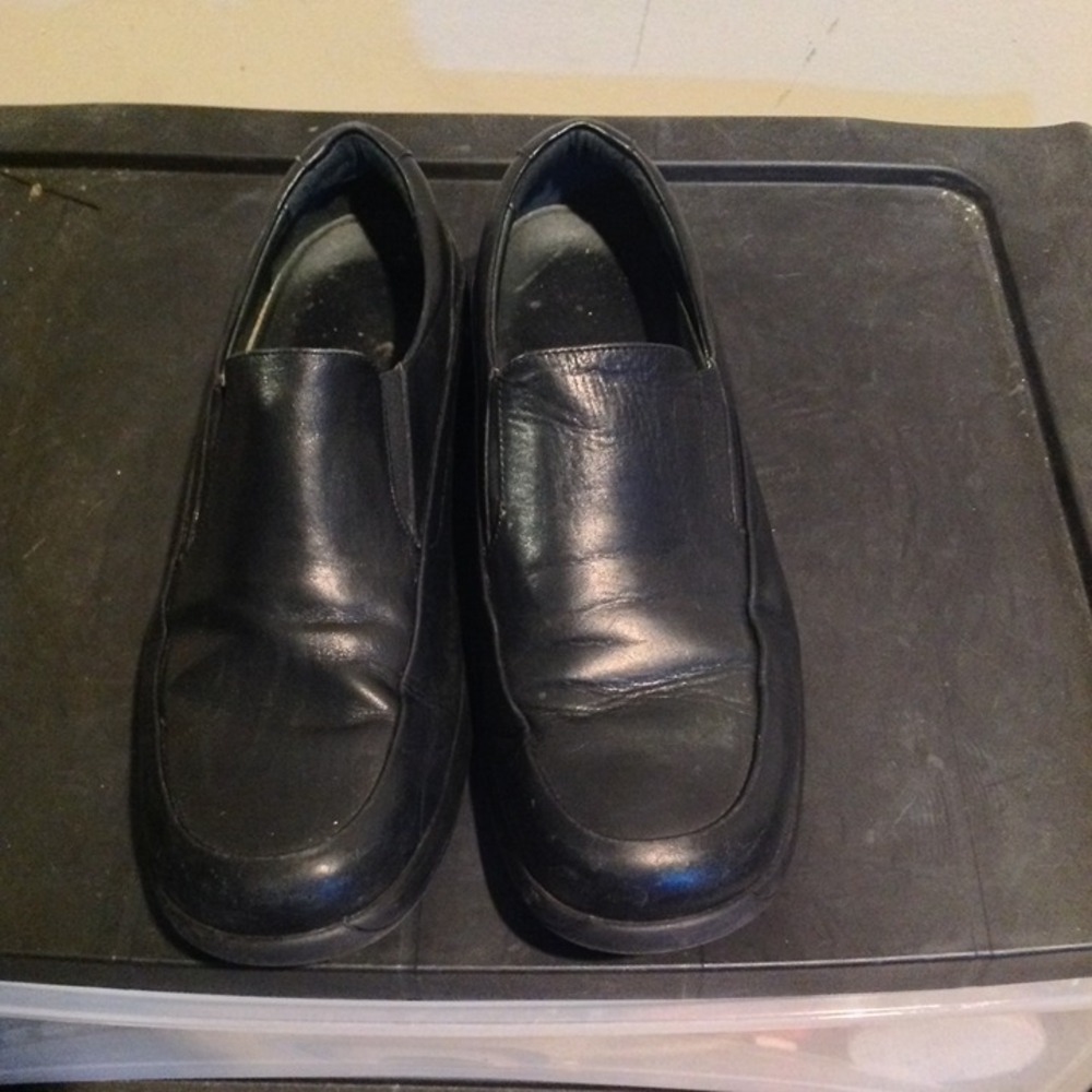 Dansko Black Slip-Resistant Work Shoes Size 10